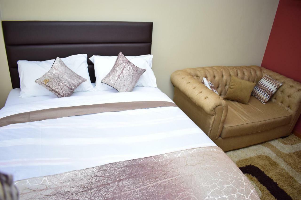 West Suites ไนโรบี ภายนอก รูปภาพ